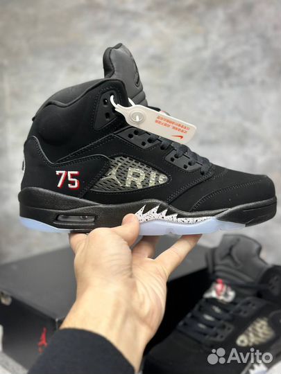 Кроссовки Air Jordan 5