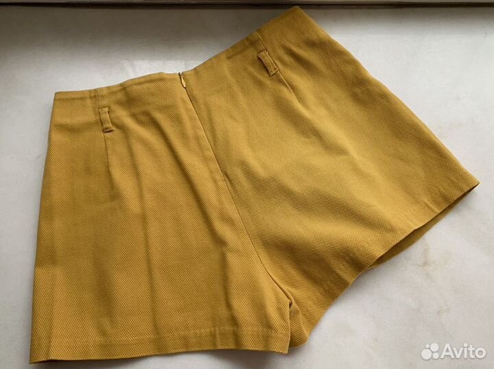 Шорты Stradivarius