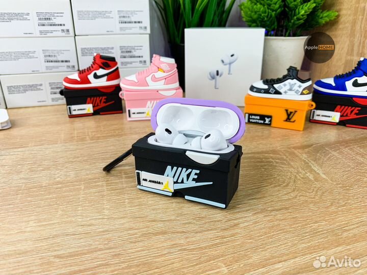 Чехол для AirPods Pro / Pro 2 с карабином (Nike)