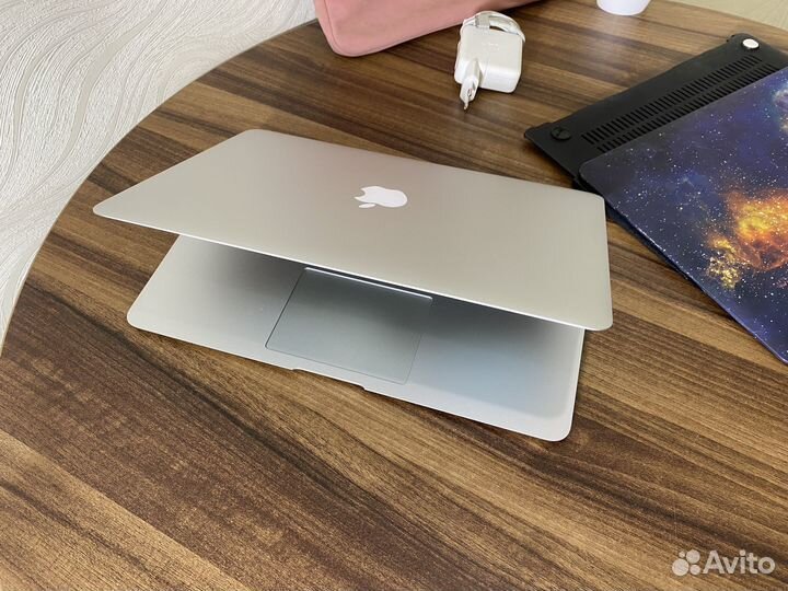 MacBook Air 13 идеальный