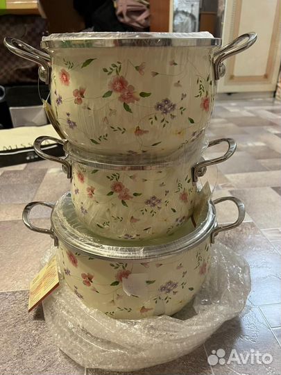 Набор кастрюль новый