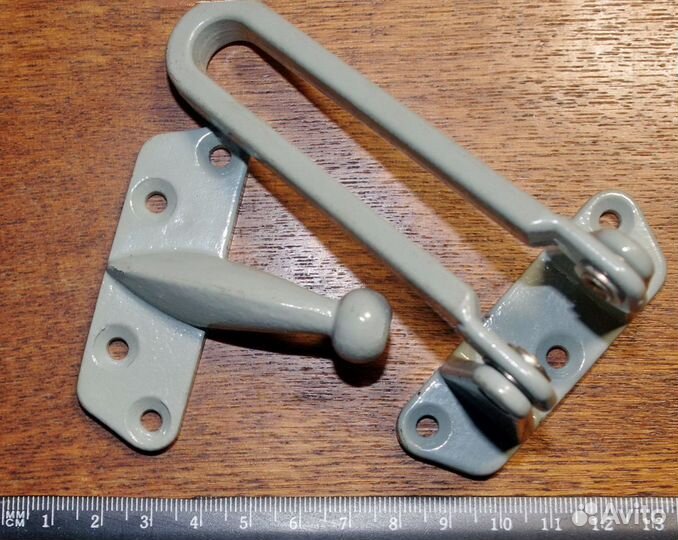 Ограничитель открывания входной двери