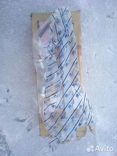 Стеклоподъемник правый Hyundai 8340438011