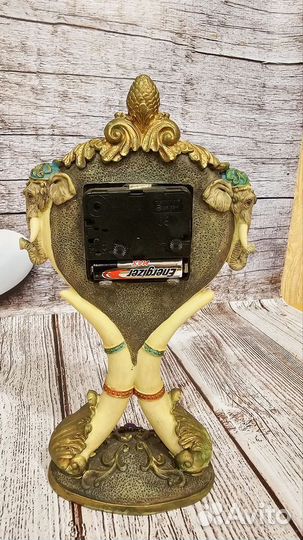 Часы настольные