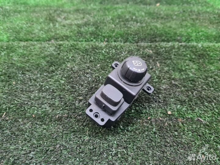 Блок управления зеркалами Ssangyong Actyon C200