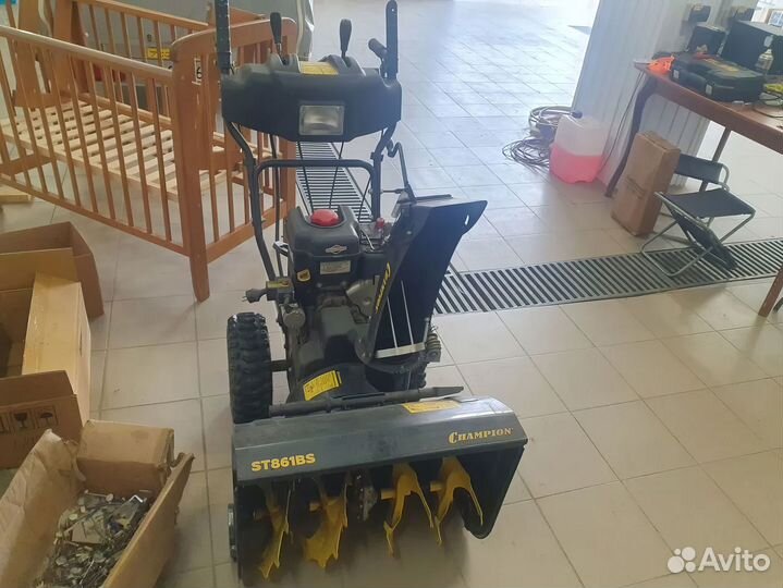 Снегоуборщик Champion ST861BS