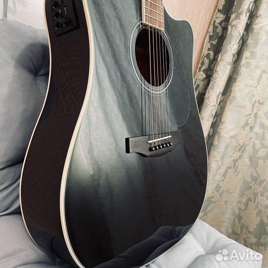 Электроакустическая гитара (новая)