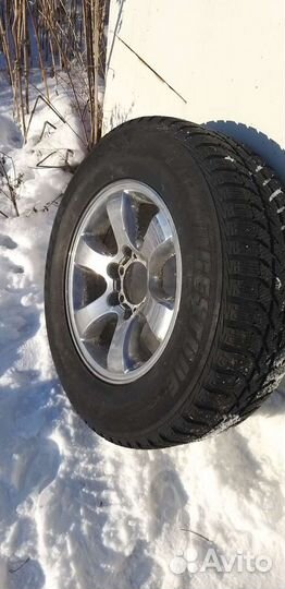Nokian Tyres Hakkapeliitta 8 SUV 265/65 R17 116