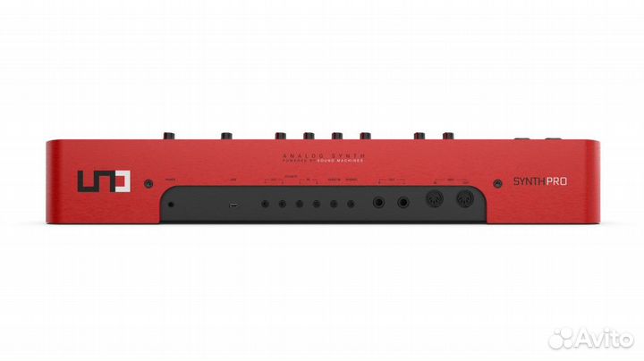 Синтезатор, 37 клавиш IK Multimedia UNO synthpro