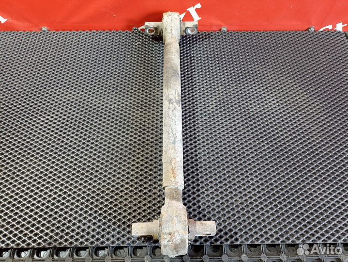 Тяга реактивная продольная