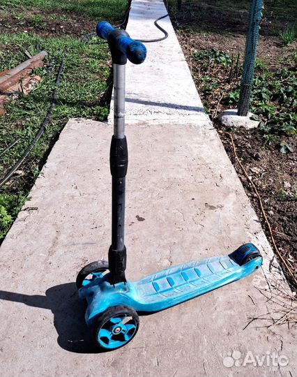Самокат детский трехколесный