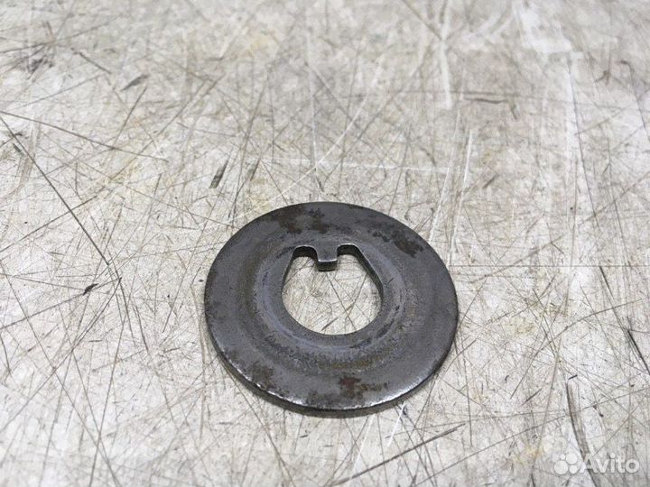 Шайба задней ступицы упорная Audi 100 C4