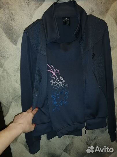 Спортивный костюм женский