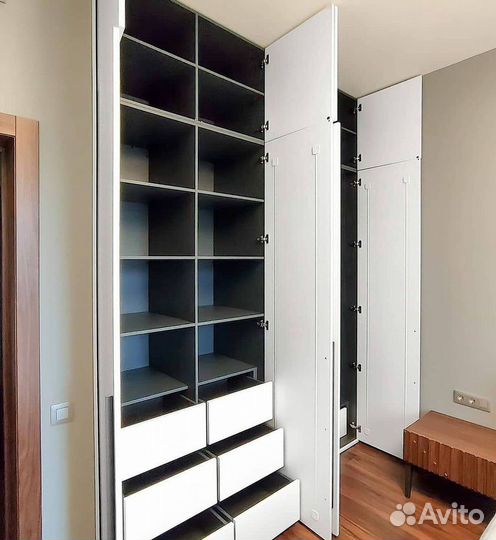 Шкаф стенка