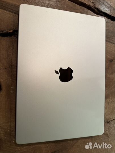 MacBook Pro 14 2021 M1/16/512 SSD/Серебро