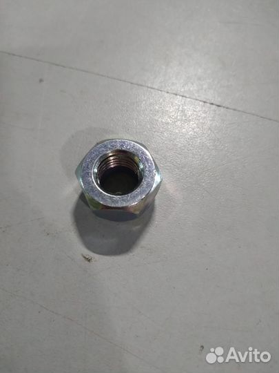 Гайка шаровой опоры Hyundai