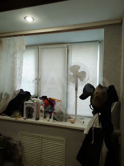 Комната 10,2 м² в 4-к., 1/5 эт.