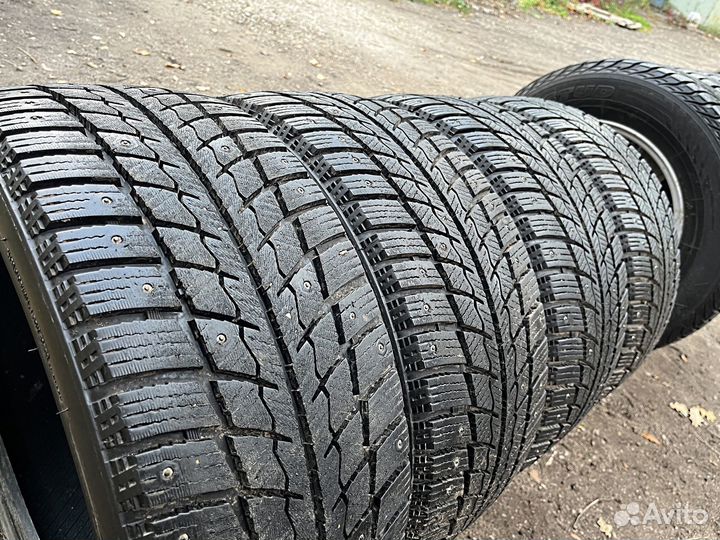 Zeta Antarctica Ice 225/40 R18 92H