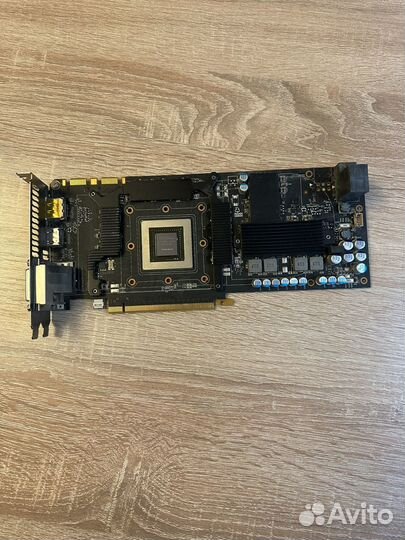 Видеокарта Zotac GeForce GTX 670 AMP