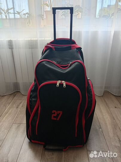 Рюкзак хоккейный на колесах с выдвижной ручкой