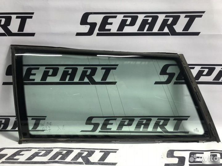 Форточка задняя правая Volkswagen Passat B5+