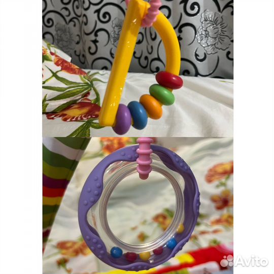 Развивающий коврик Huggeland «Веселая полянка»