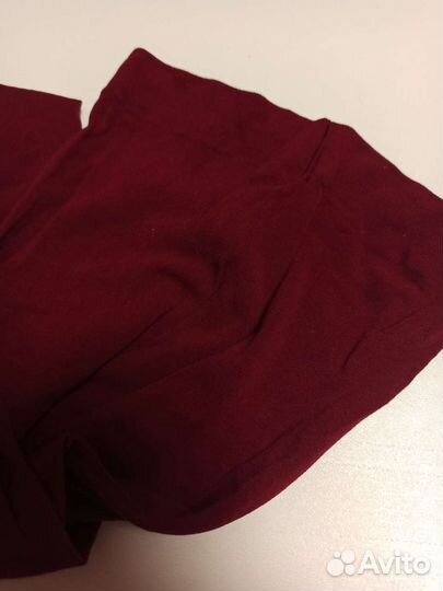 Колготки бордового цвета