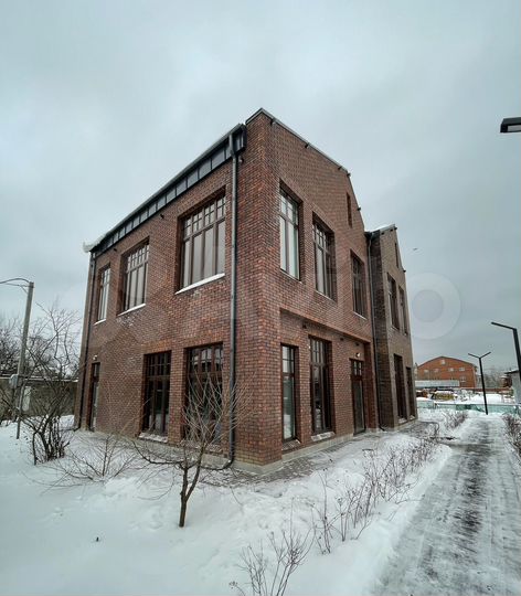 Здание, 193.8 м²