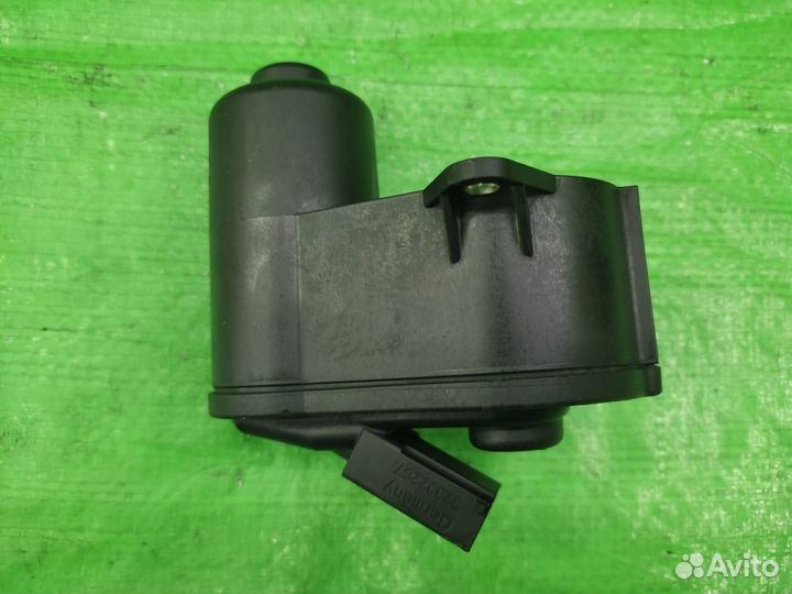 Мотор стояночного тормоза VW Tiguan / Passat / Q3