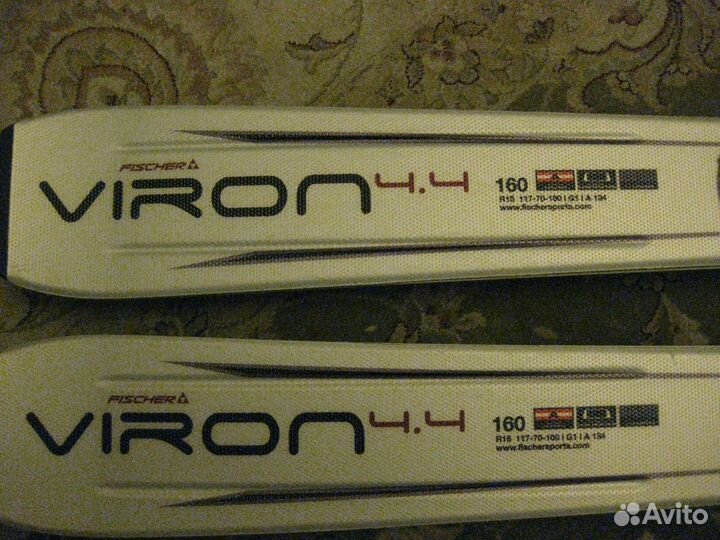 Горные лыжи fischer 160 с креплениями как новые