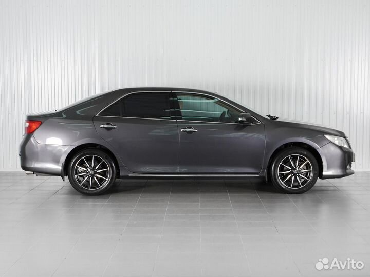 Toyota Camry 2.5 AT, 2012, 245 194 км