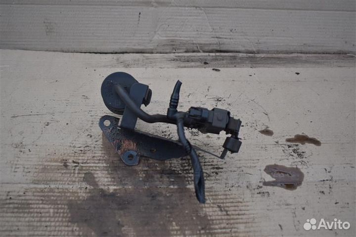 Клапан электромагнитный Jaguar S-Type 1 поколение