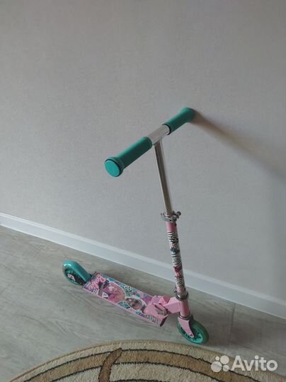 Самокат детский двухколесный для девочки