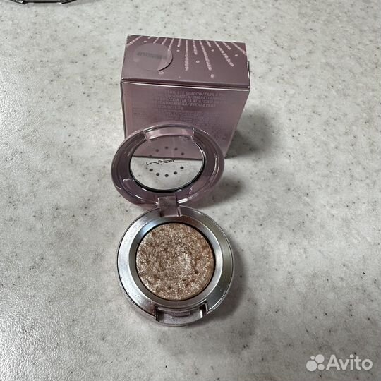 Тени для век mac