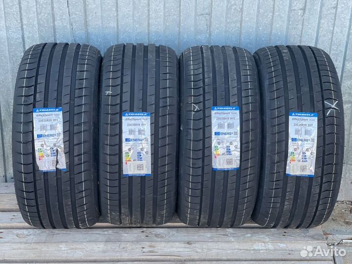 Triangle EffeXSport TH202 235/35 R19 91Y