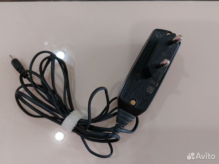 Зарядное устройство для телефона nokia