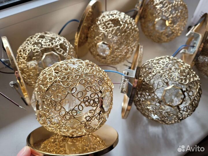 Светильники потолочные