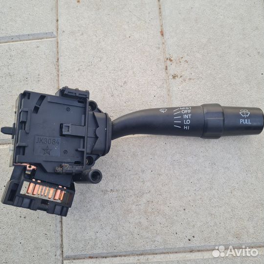 Переключатель подрулевой правый BYD F3