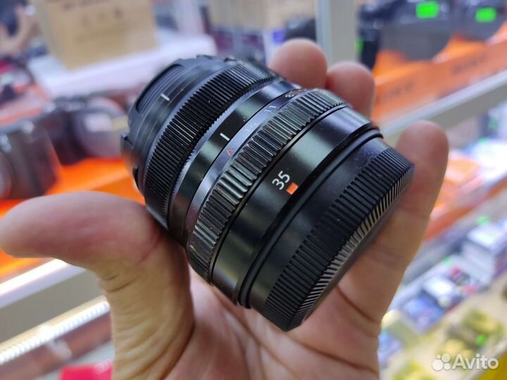 Fujifilm XF 35mm f/2 R WR Black S№58A25608 б.у