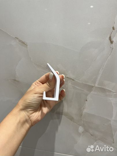 Крючки для ванной