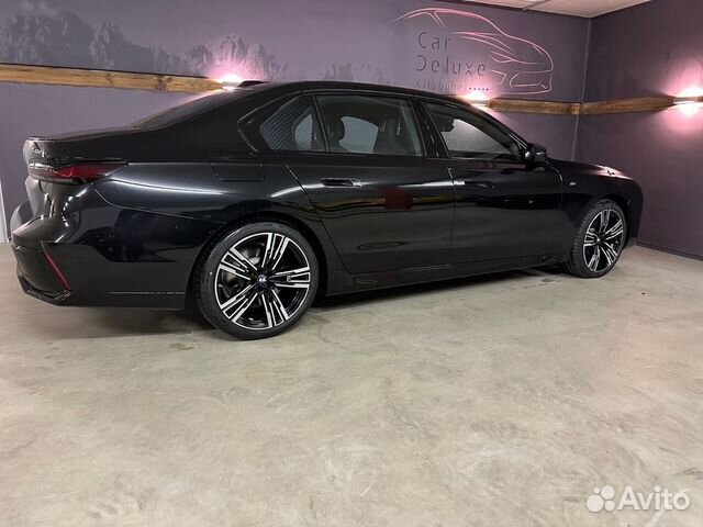 BMW 7 серия 3.0 AT, 2023, 12 км