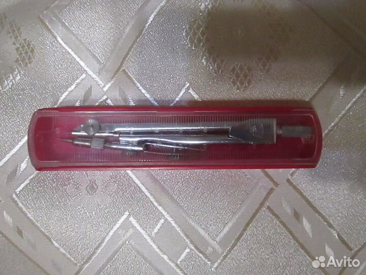 Чертёжный инструмент в футляре СССР