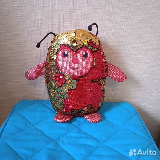 Игрушка с двусторонними паетками