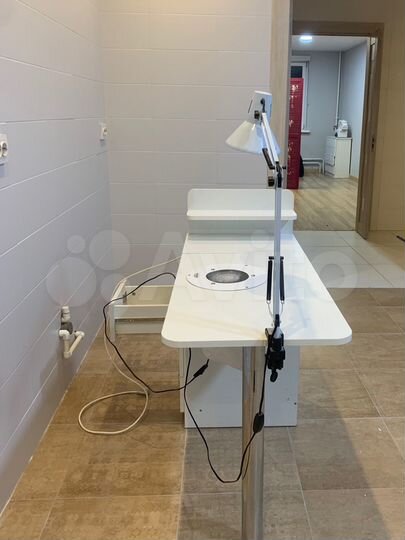 Рабочее место мастера маникюра, 18 м²