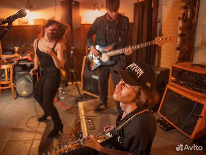 Гитарный учитель онлайн