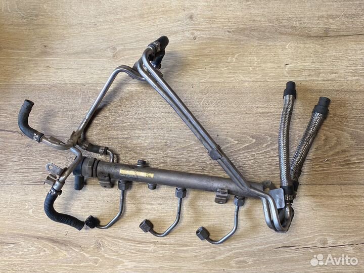 Mercedes s класс 221 топливная рейка 3,0 cdi