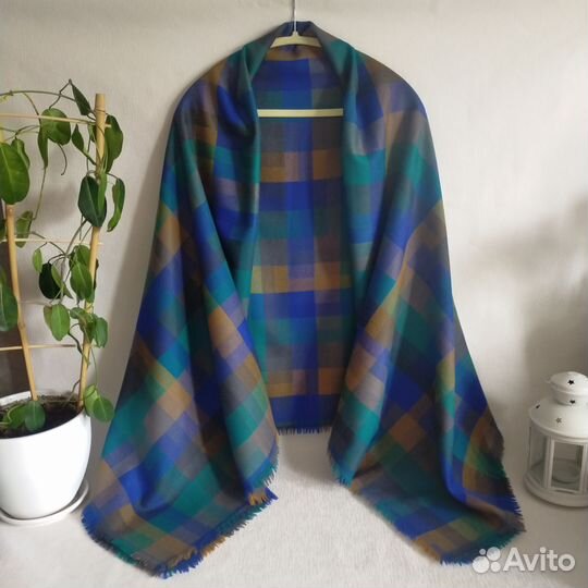 Платок, палантин шерстяной 150 х 150 см