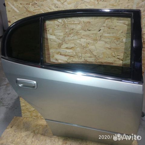 Дверь задняя правая lexus GS300/GS350/GS430 /GS460