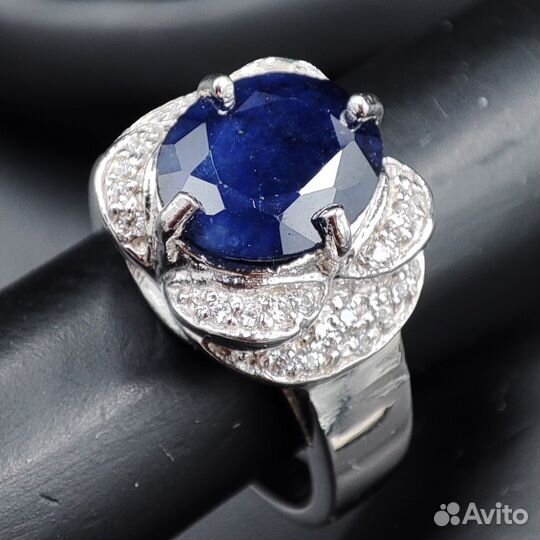 Природный сапфир из Таиланда в серебре 925, р.16