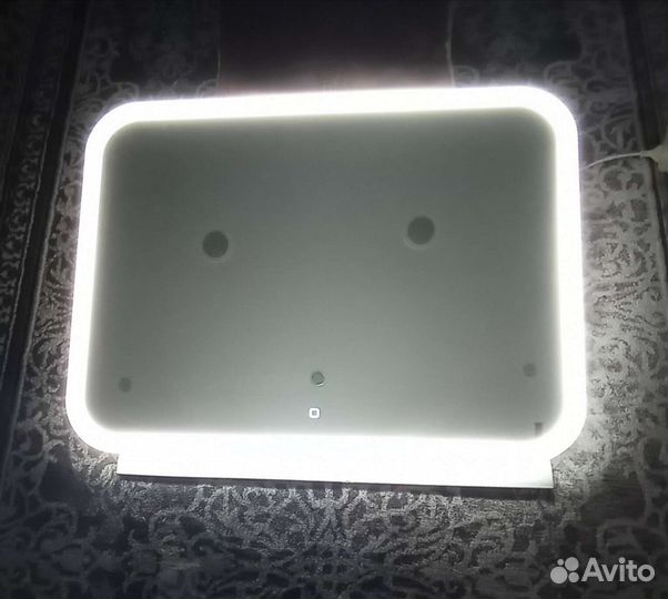 Зеркало с led подсветкой